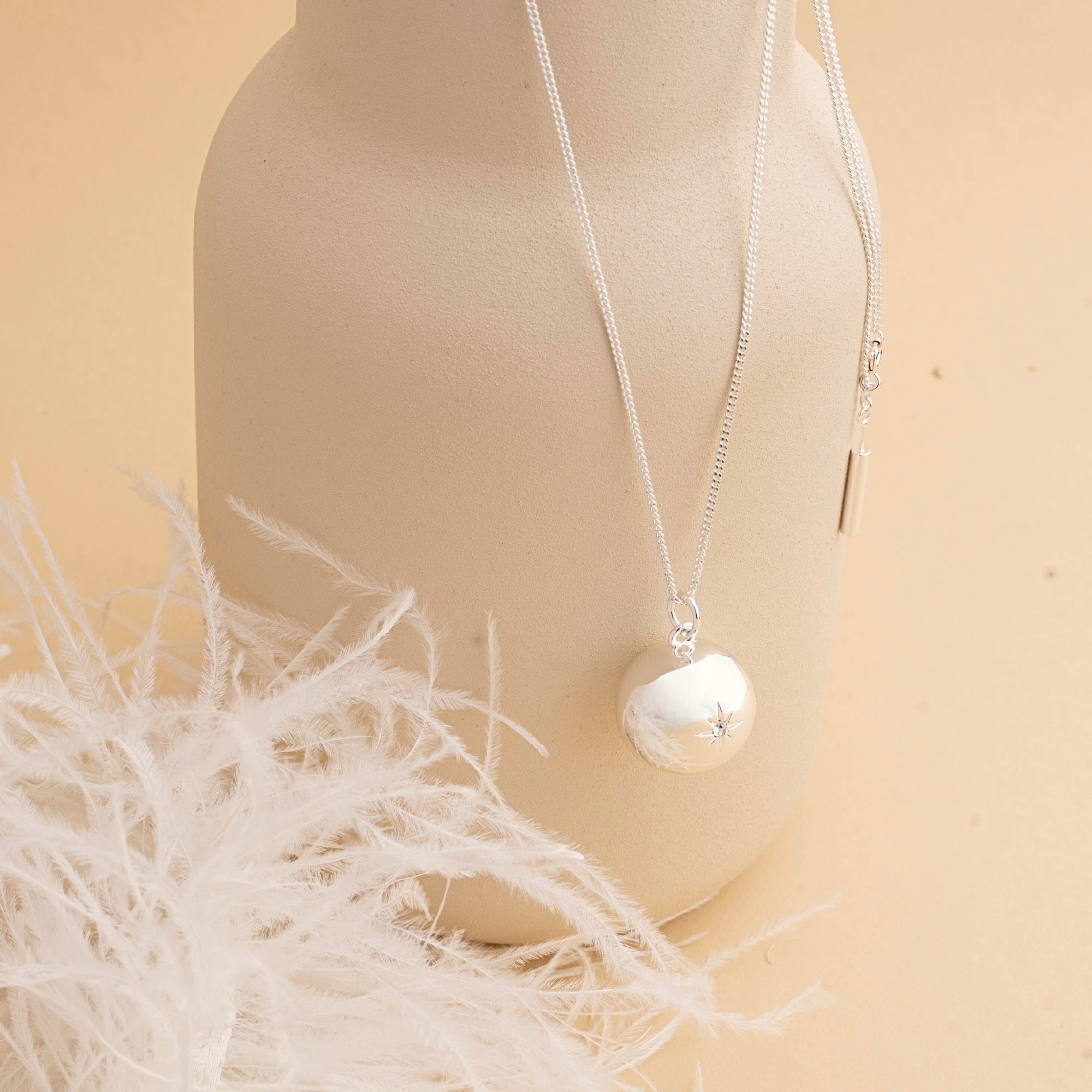 Hladký stříbrný řetízek